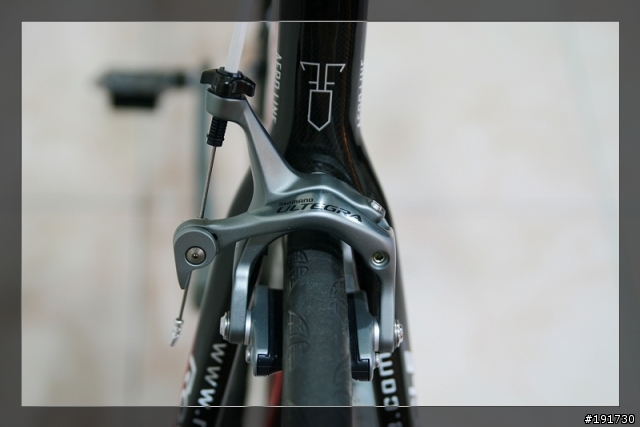 這箱~還是開在我們家就好,公路車 Roxycle。圖多