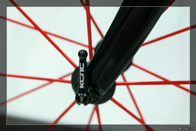 這箱~還是開在我們家就好,公路車 Roxycle。圖多
