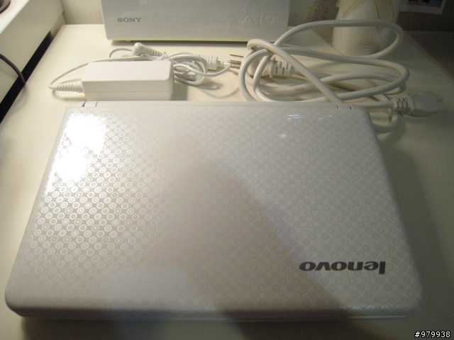 我也有小筆電耶!!(LENOVO S10-2 小齡子借測)