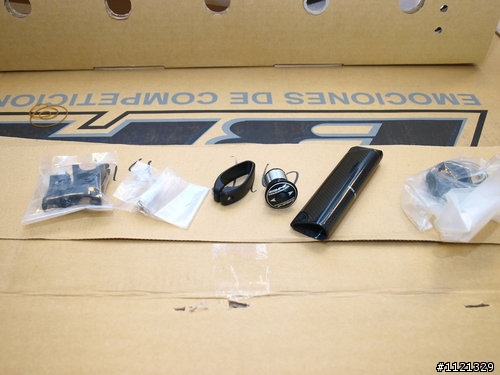 【開箱文】西班牙火箭!!BH-G4 P-T藍白車隊版~~