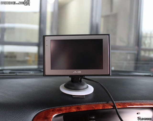 (DIY)便宜.好用自製車架底座!