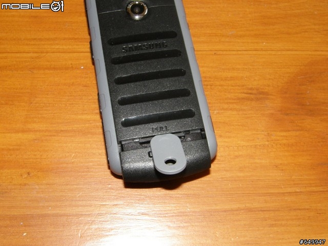 SamSung B2700 戶外運動手機 簡單開箱文