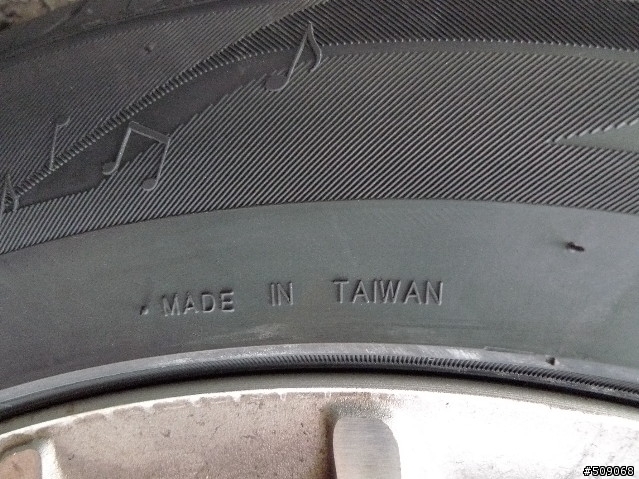 小黑新鞋:Maxxis MS800