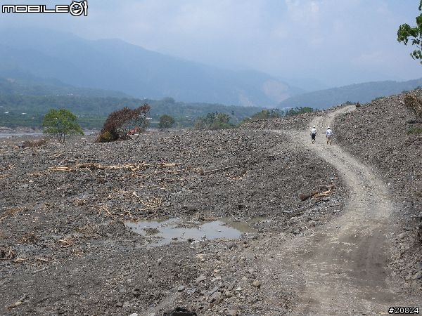高雄茂林六龜災區道路狀況實景
