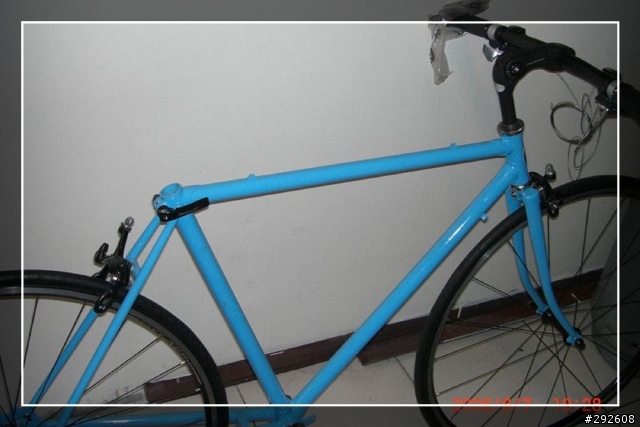 颱風天....組車天......單車新手的捷安特lug老鋼管組車記....圖多..請慎入