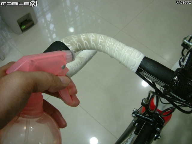 (颱風天DIY)白色手把帶清潔記~~反正閒著也是閒著