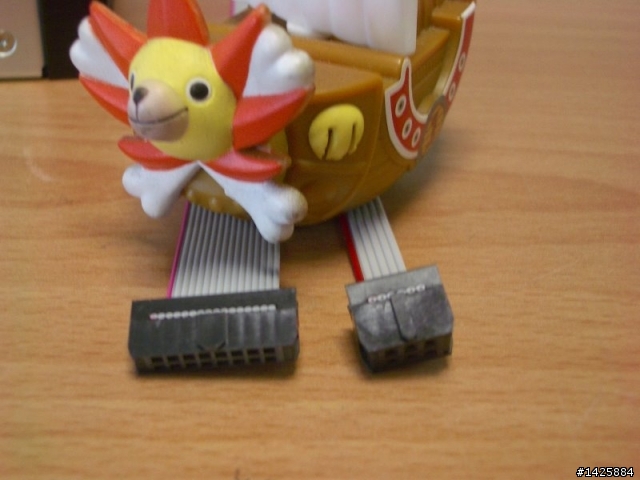 NO.1新入手五顆硬碟陣列開箱記!(青菜亂開箱)