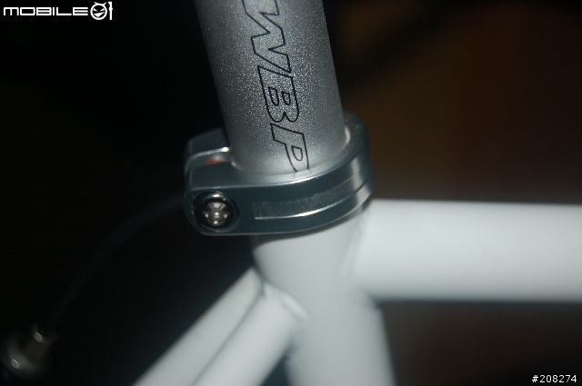 88節禮物:卜赫馬PERFORMER 鋼管車CITY VELOCE ROAD