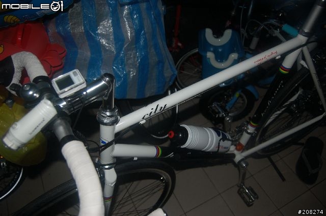 88節禮物:卜赫馬PERFORMER 鋼管車CITY VELOCE ROAD