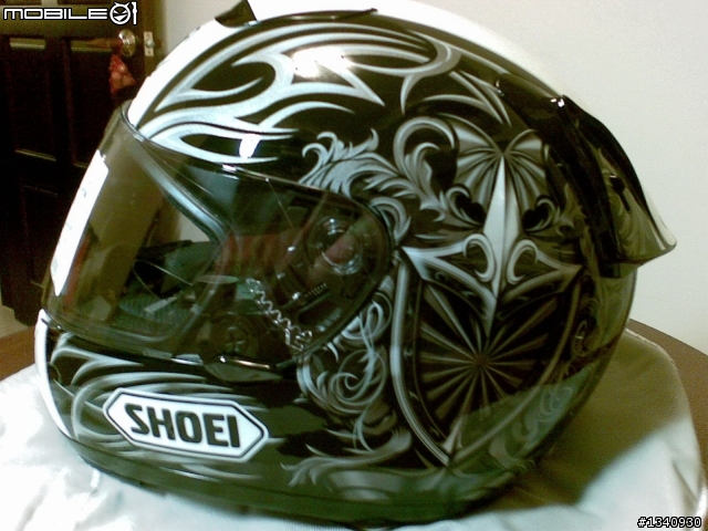 【開箱文】SHOEI X-11 KAGAYAMA 2,處女作,請多指教。