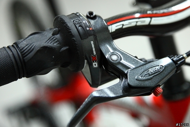 【分享】Specialized M5車架 8-9Kg 輕量化MTB