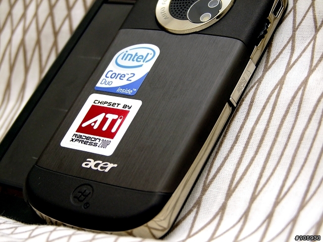 【開箱】遲來的敗家 - Acer M900 3.5G『指紋辨識』滑蓋觸控手機