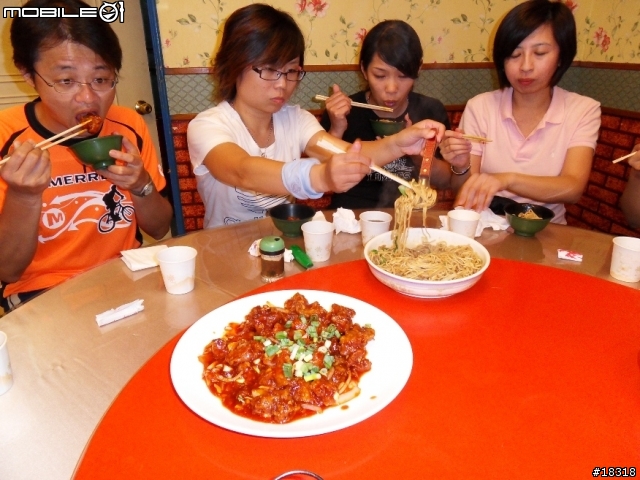 宜蘭鄉間小路輕鬆騎(梅花湖、騎步走、蜜餞吃到飽、金魚閣快炒)圖超多