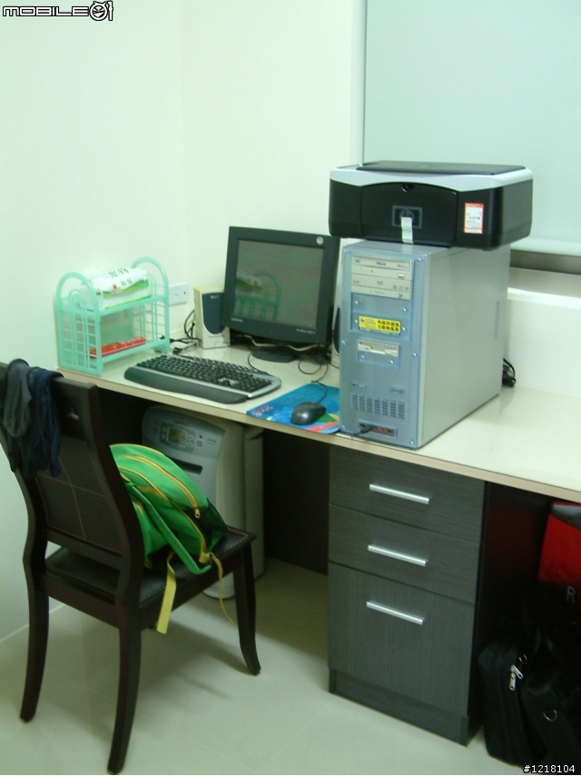 現代簡約+實用的系統家具,空間收納100分
