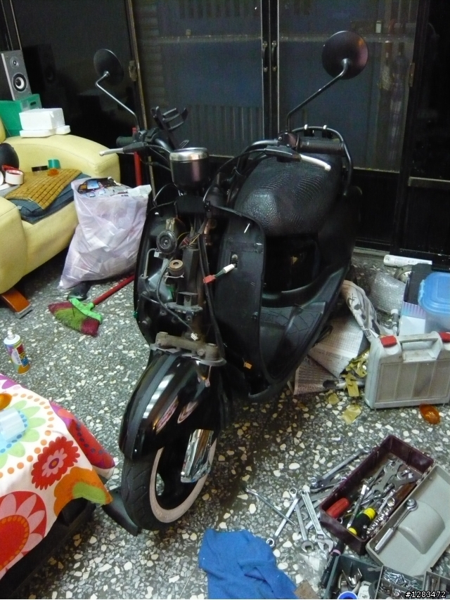 YAMAHA 10年老車 VINO 50 大變身 二代車頭加全皮革