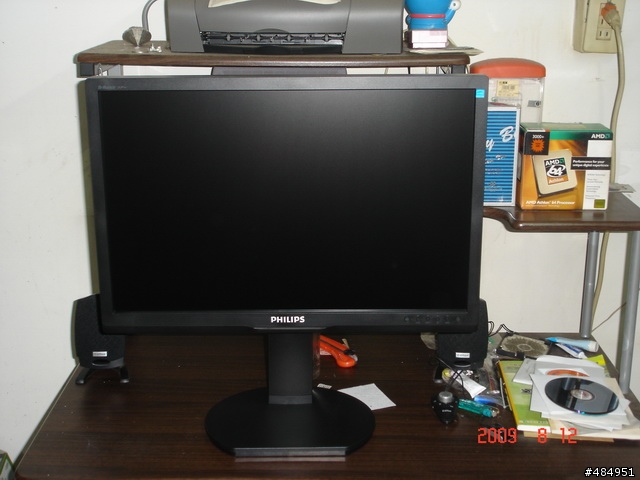(開箱文)PHILIPS 240PW9