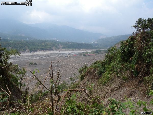 高雄茂林六龜災區道路狀況實景