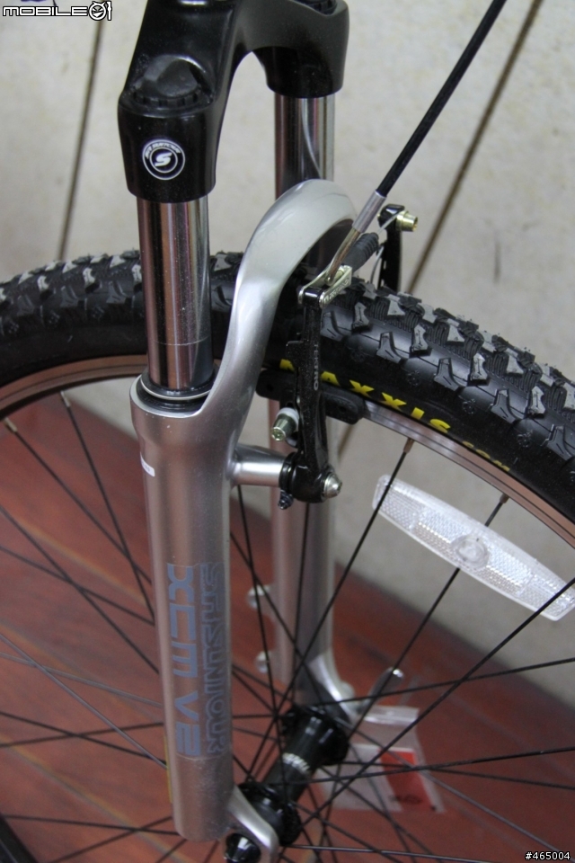 我的第一台登山車-BRONCO小黑及小紅