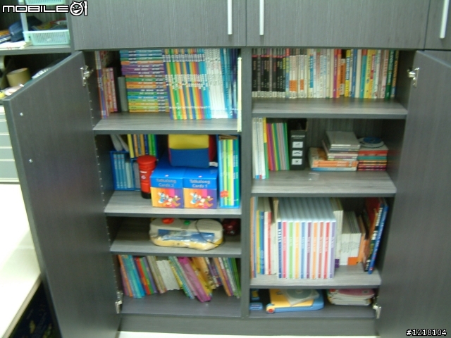 現代簡約+實用的系統家具,空間收納100分