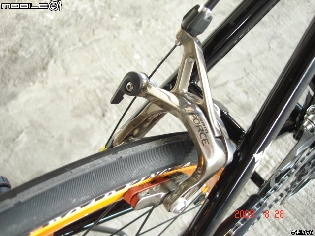 『阿元分享』冷冽黑金風 CINALINI 鋼管小徑跑車