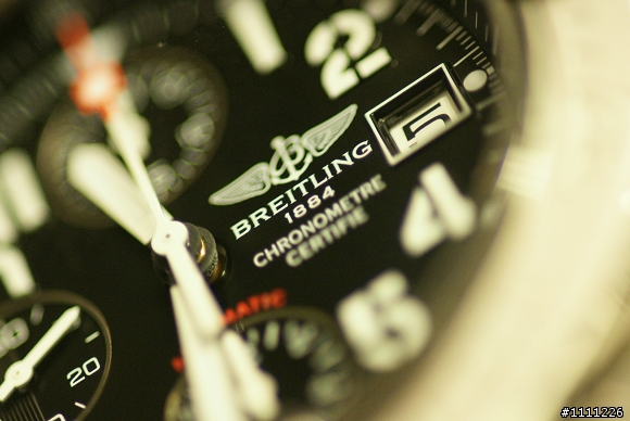 開箱--BREITLING Avenger Skyland 陸空復仇者計時腕錶