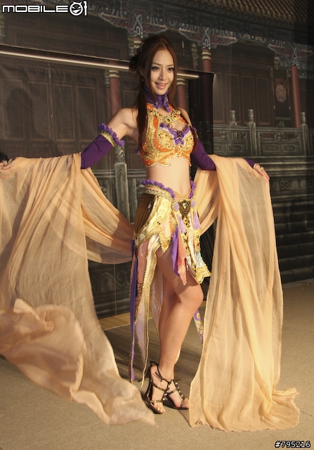 【採訪】白歆惠扮貂蟬!《三國群英傳2 Online》公測展開