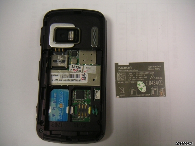 !!山寨!!!NOKIA_N97i~拆解篇~更新