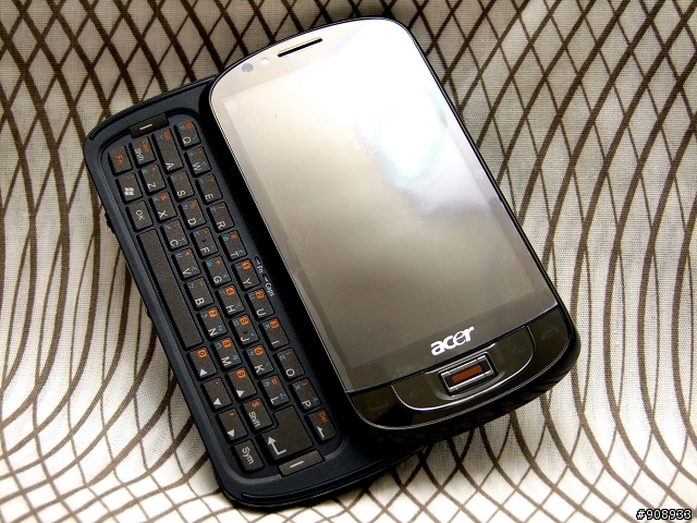 【開箱】遲來的敗家 - Acer M900 3.5G『指紋辨識』滑蓋觸控手機