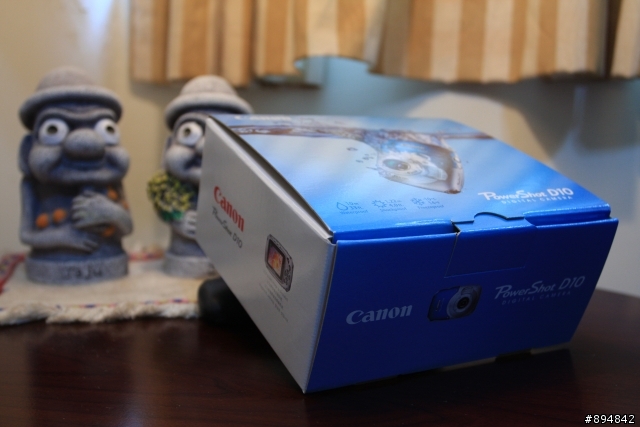 【簡易開箱文】Canon PowerShot D10 父親節颱風天開箱!!!