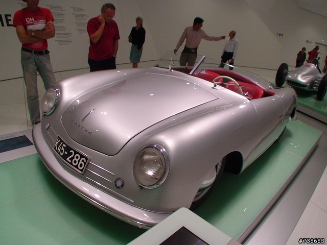 賽道的軌跡-Porsche博物館半日遊