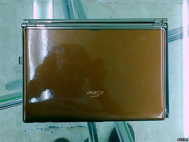 有錢也不一定能在台灣買到的EeePC 1004DN