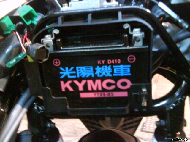 7.30牽新車Racing 150 fi 開箱 (裝置物箱LED燈 風扇外蓋+燈)