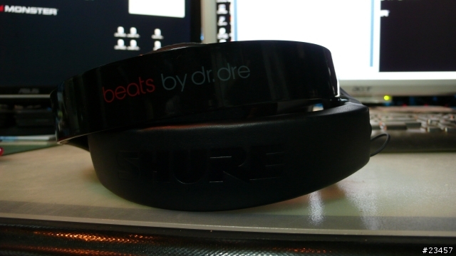 (分享)SHURE 新款耳罩 SRH-840(開箱)-新增Beats by Dr. Dre VS SHURE SRH-840PK賽