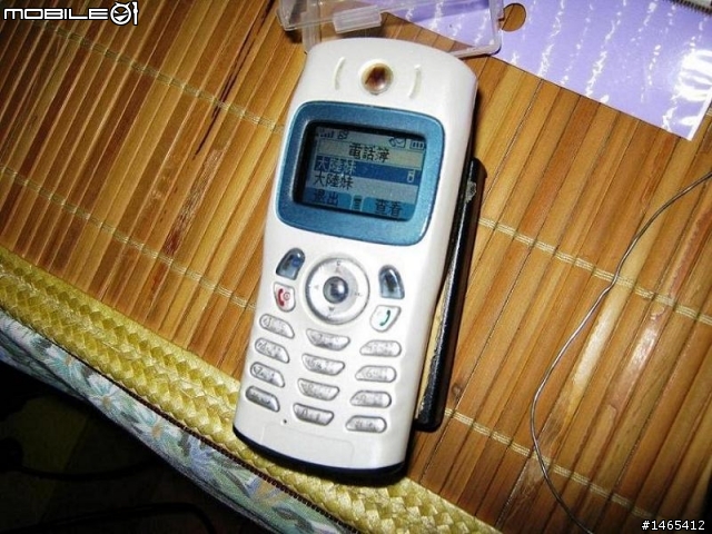 改裝老舊手機 moto266 從此不用鋰電啦
