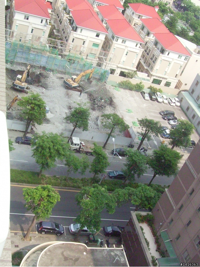 河南路四段又要蓋新房子賣給你了