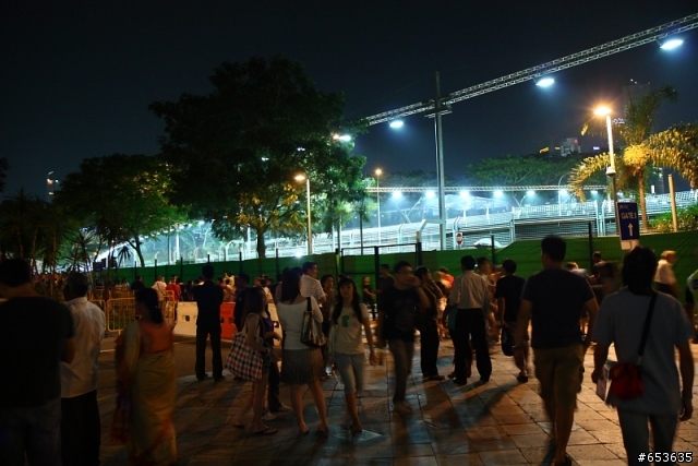 三隻小惡魔的新加坡Formula 1之旅(3日圖文+F1聲浪音樂檔)