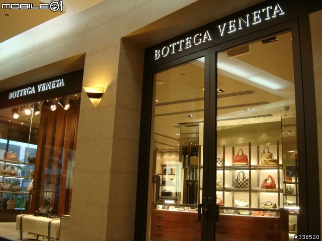 開箱文 - Bottega Veneta 男短夾