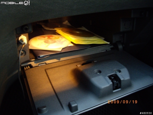 "陪自己走一小段路 你會發現 真實的你" 09.5New Mondeo TDCi 勸敗&不專業開箱(9/23更新)