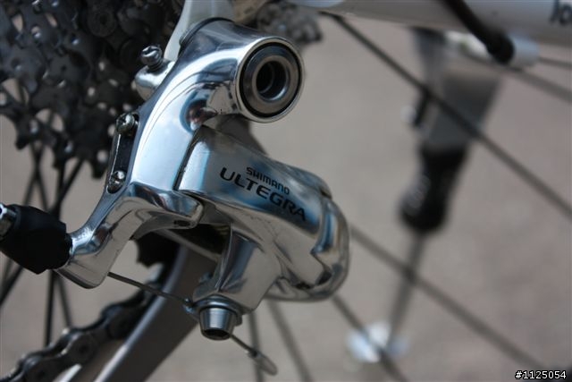 客製化混搭LOUIS GARNEAU-LCA女王專屬平把鋼管公路車