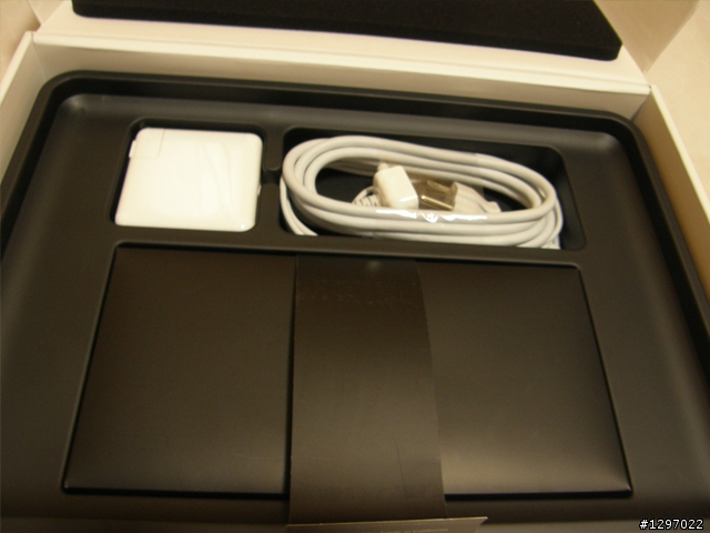 【開箱】15吋MBP+APPLE 24吋LCD=100分