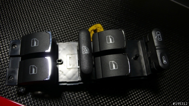開箱與安裝文 GOLF IV 鍍鉻大燈與電動窗開關。。老車妝點扮氣質