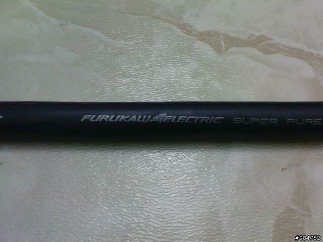 你可以在耍寶一點 (FURUKAWA電源線 vs 白扁線 vs 小黑線)