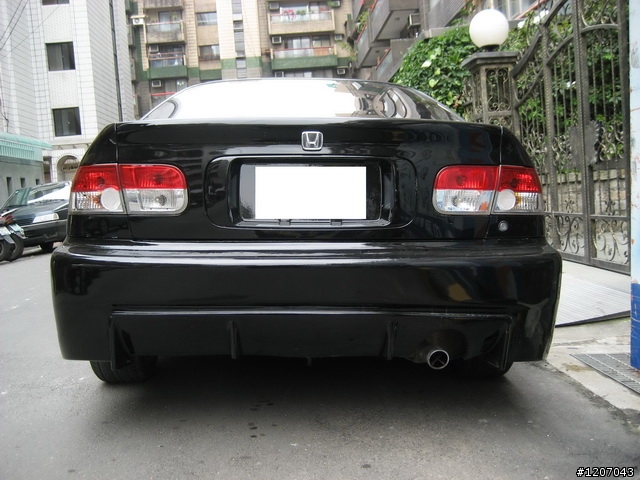 竹科園區 - 失竊車協尋 1994年黑K6 Coupe - 黑 ( 美規無引擎號碼 )