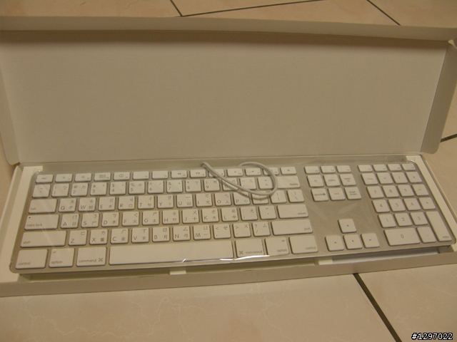【開箱】15吋MBP+APPLE 24吋LCD=100分