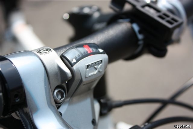 客製化混搭LOUIS GARNEAU-LCA女王專屬平把鋼管公路車