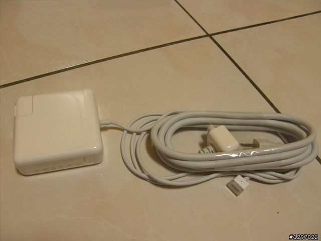 【開箱】15吋MBP+APPLE 24吋LCD=100分