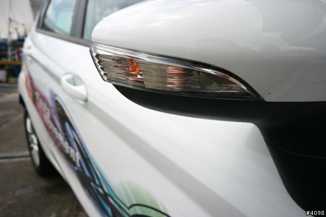【開箱文】萬眾矚目的Ford Fiesta絢麗外觀大解析!