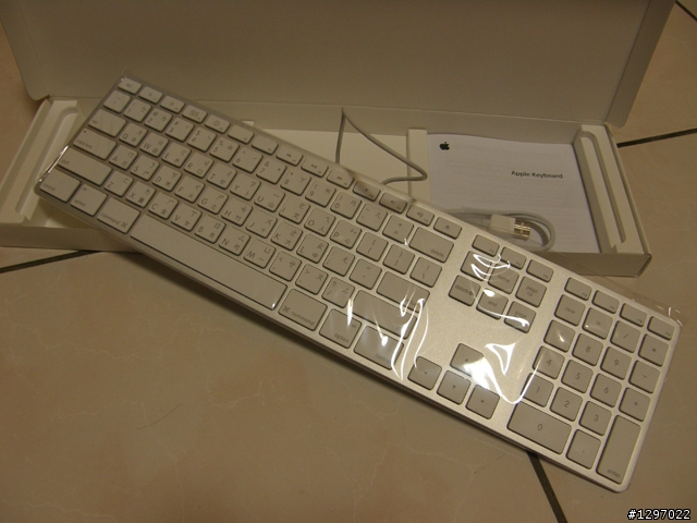 【開箱】15吋MBP+APPLE 24吋LCD=100分