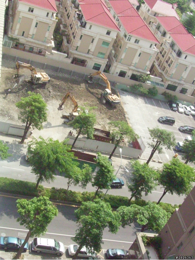河南路四段又要蓋新房子賣給你了