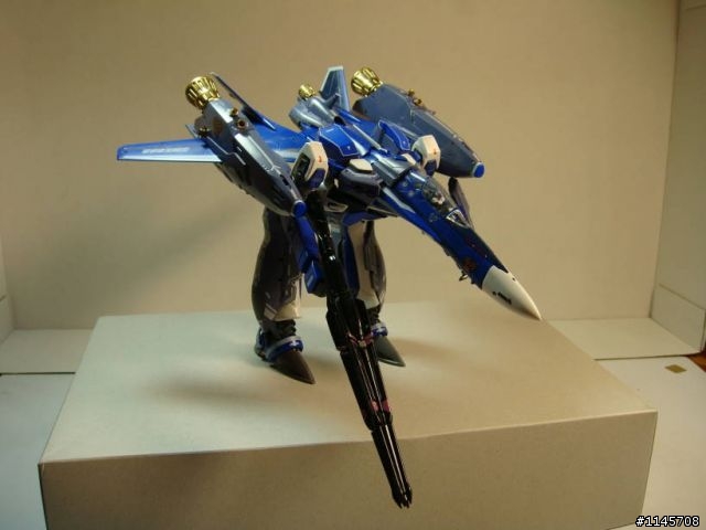 第二隻VF系列 VF-25G(已修正)